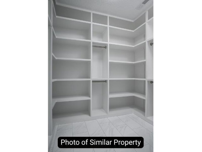 1713 Katie Court Davenport IA 52807