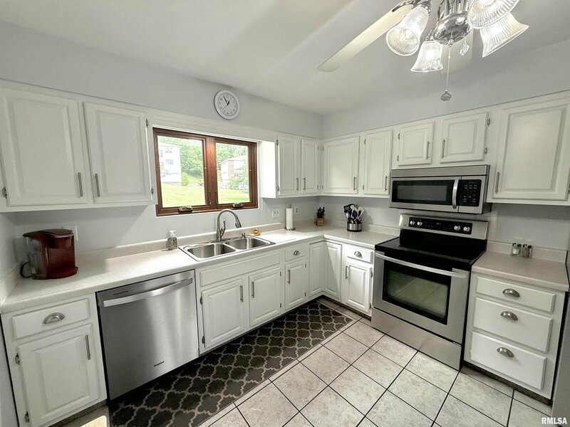 3715 35th Street Moline IL 61265