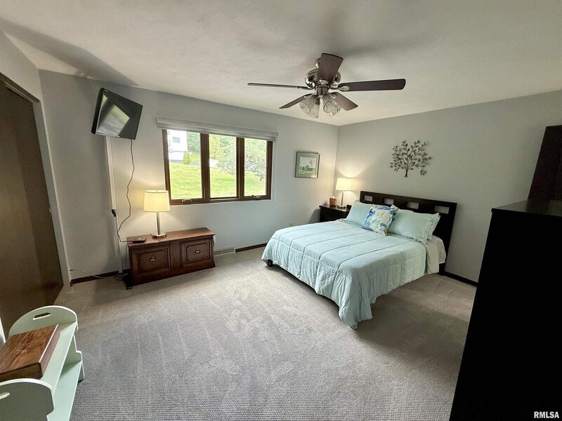 3715 35th Street Moline IL 61265