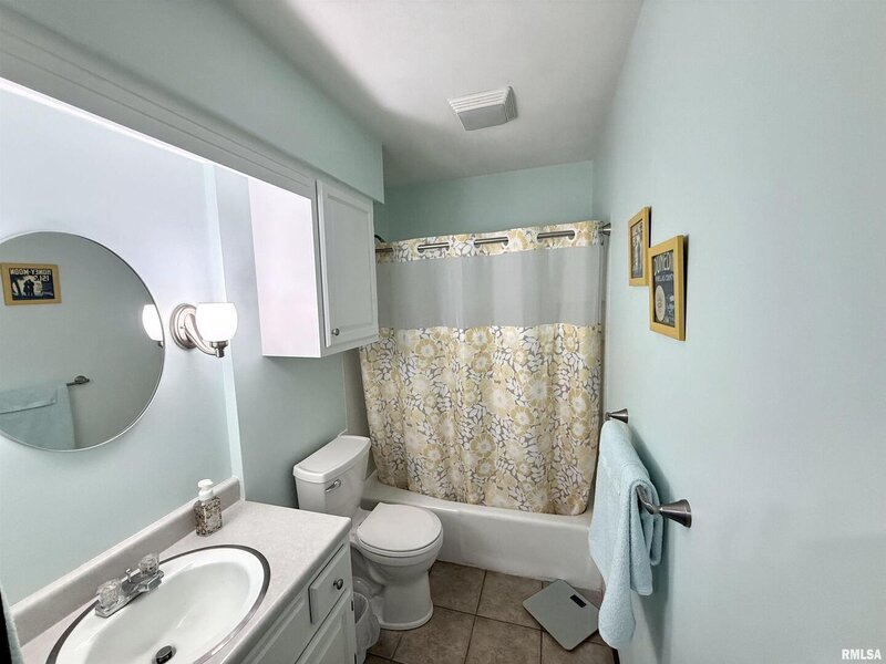 3715 35th Street Moline IL 61265