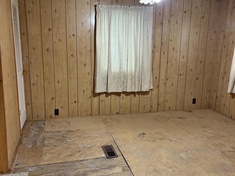 1606 W Faust Street Marion IL 62959