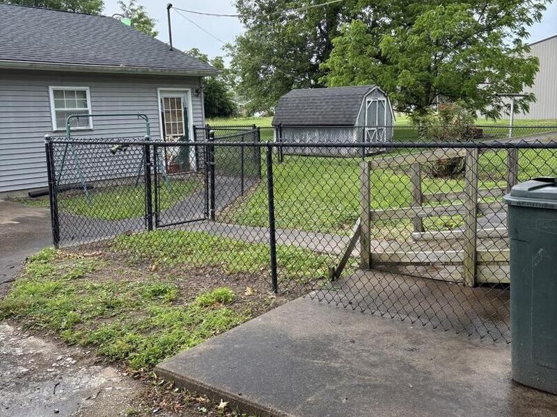 1606 W Faust Street Marion IL 62959
