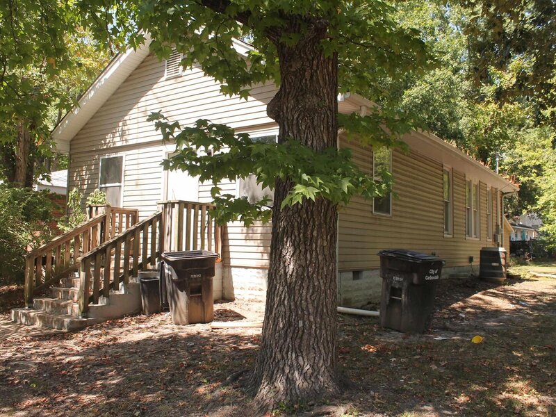 702 W Walnut Street Carbondale IL 62901