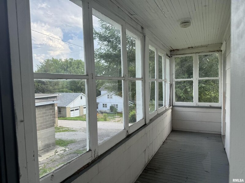 924 4th Street Peru IL 61354