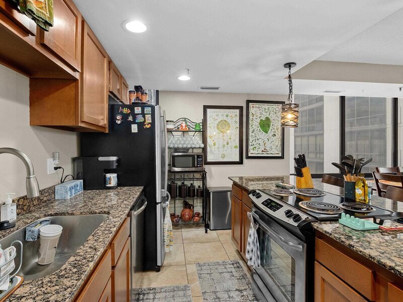 125 Sw Jefferson Street Peoria IL 61602