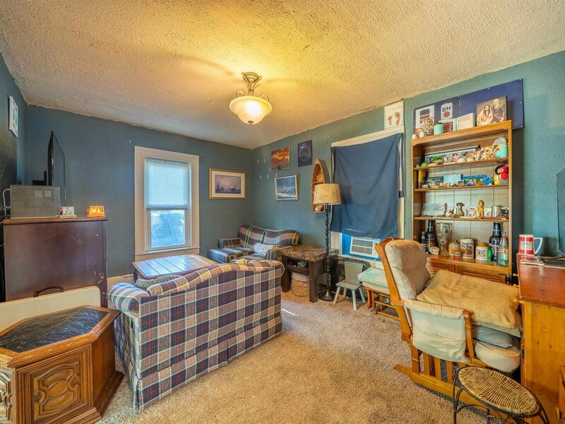 806 E Monroe Street Bloomington IL 61701