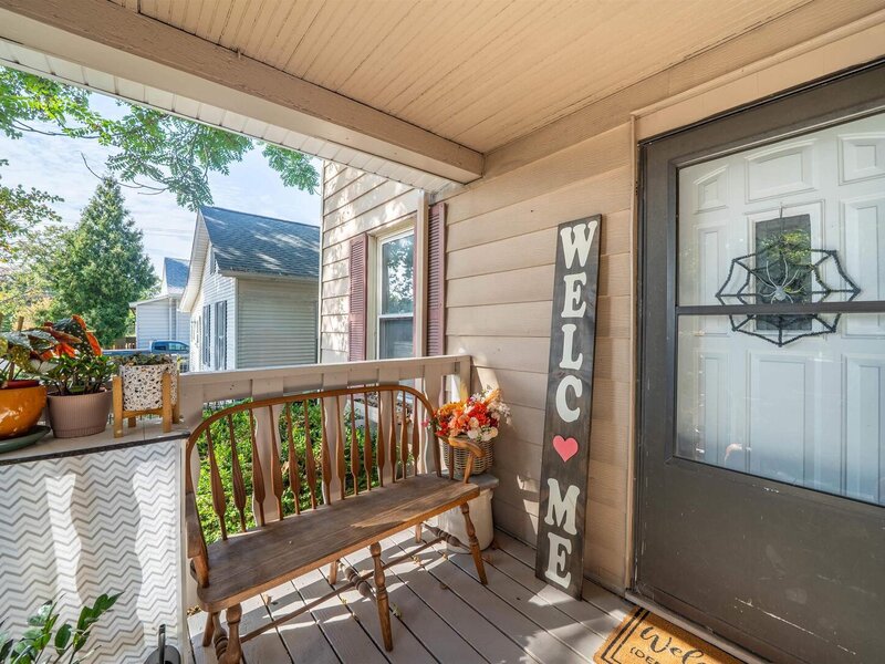 806 E Monroe Street Bloomington IL 61701