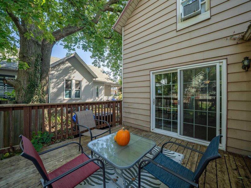 806 E Monroe Street Bloomington IL 61701