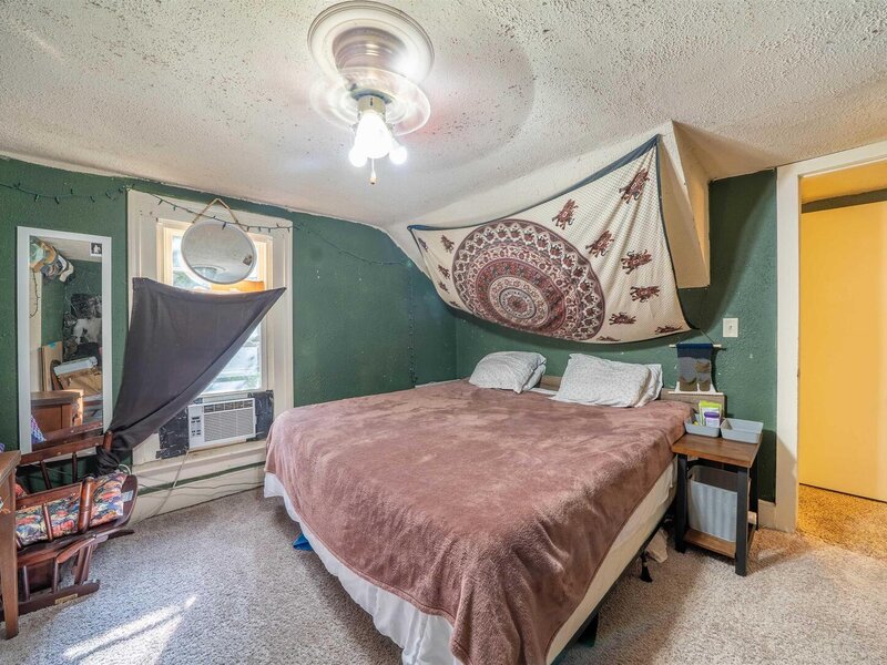 806 E Monroe Street Bloomington IL 61701