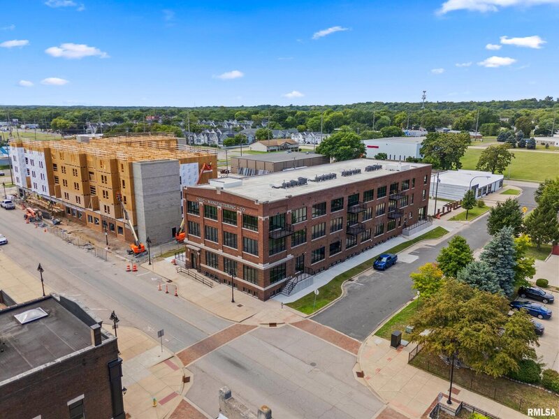 1001 Sw Adams Street Peoria IL 61602