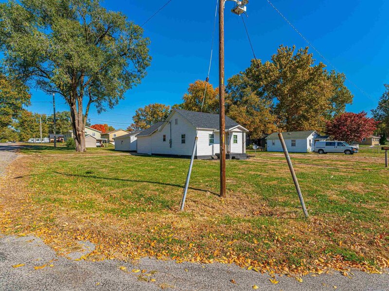 814 1st Street Lincoln IL 62656