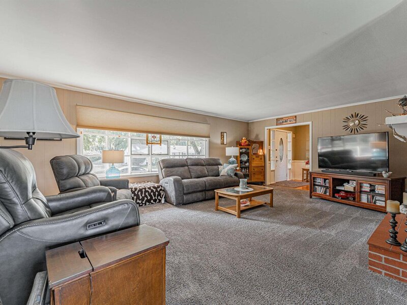6 Meadow Lane Lincoln IL 62656