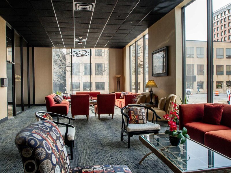 125 Sw Jefferson Avenue Peoria IL 61602