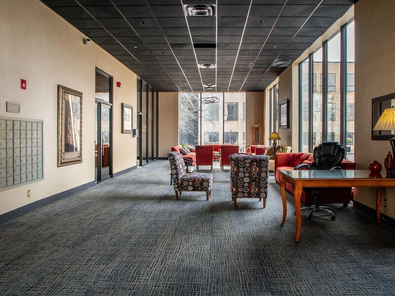 125 Sw Jefferson Avenue Peoria IL 61602