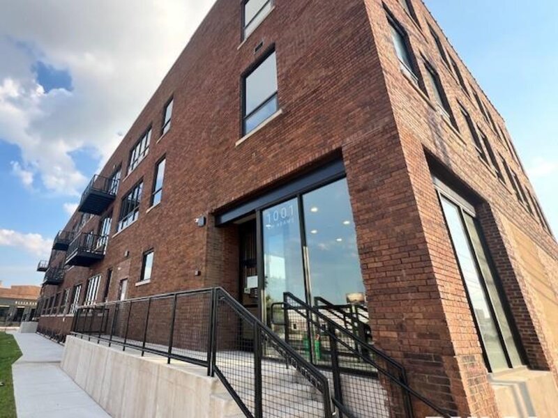 1001 Sw Adams Street Peoria IL 61602
