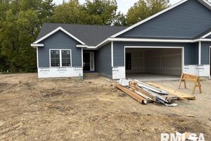 Photo of 1717 Ambleside Drive Springfield IL 62711