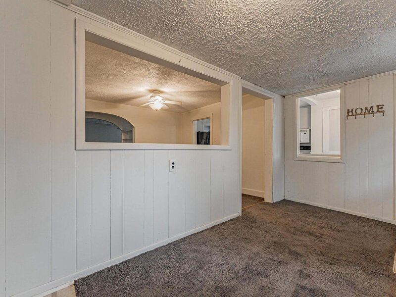 306 Woodlawn Road Lincoln IL 62656