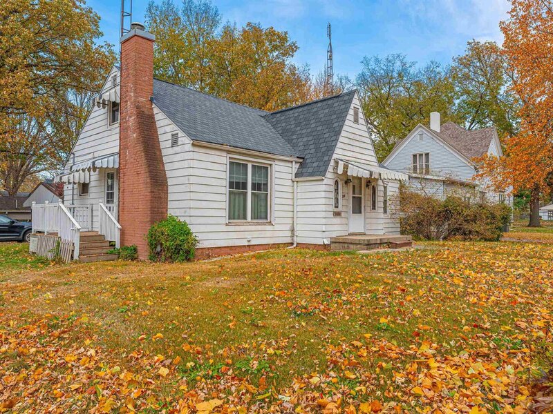 306 Woodlawn Road Lincoln IL 62656