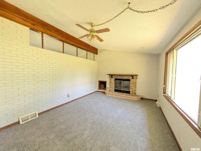 6646 Mason Road Manito IL 61546