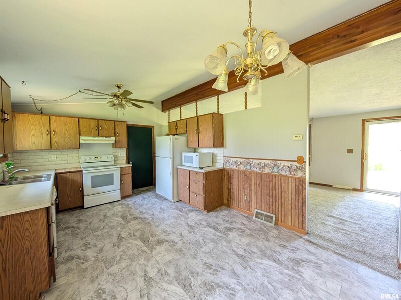 6646 Mason Road Manito IL 61546