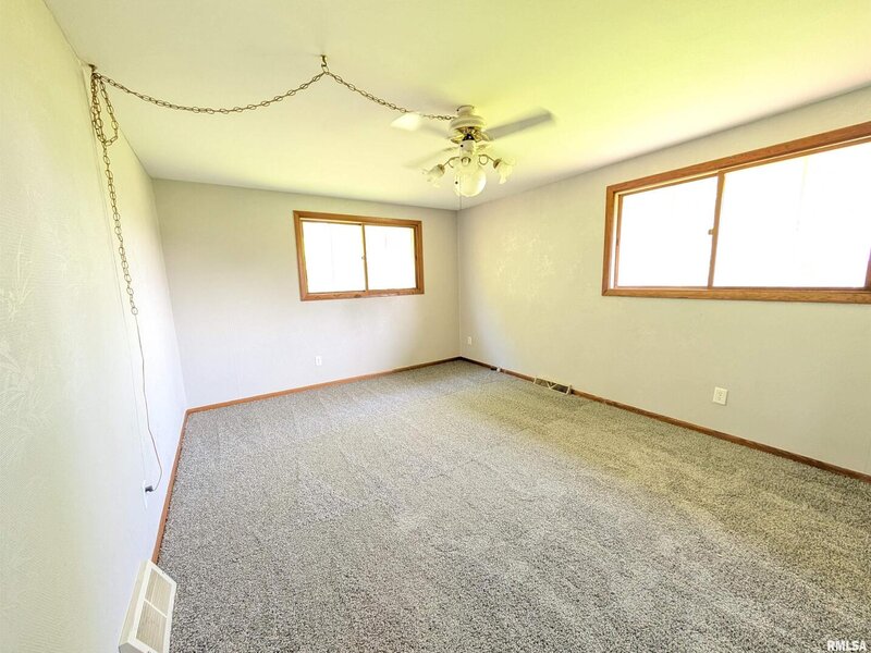6646 Mason Road Manito IL 61546