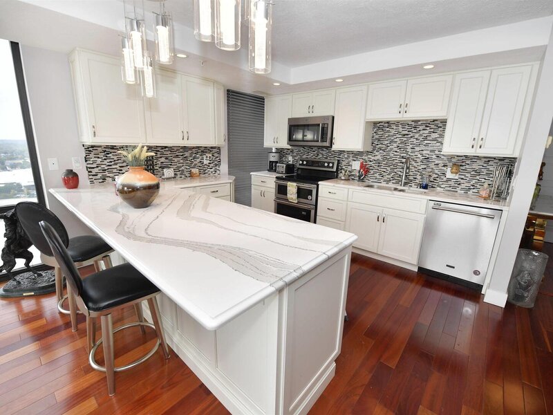 125 Sw Jefferson Avenue Peoria IL 61602