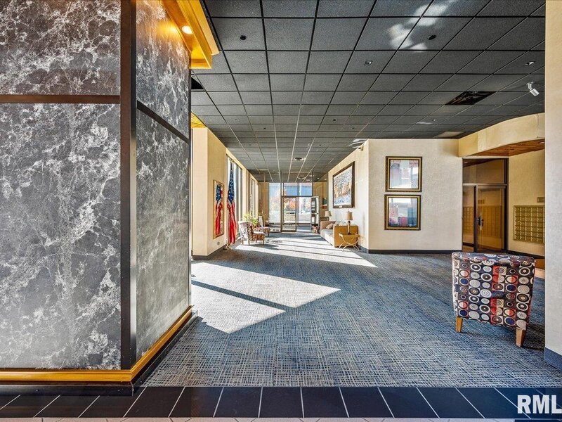 125 Sw Jefferson Avenue Peoria IL 61602