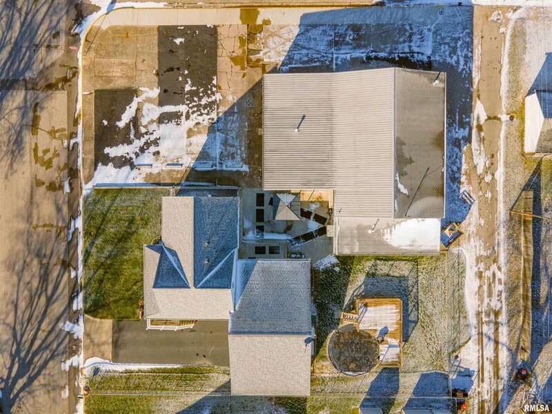 710 N Jefferson Street Lincoln IL 62656