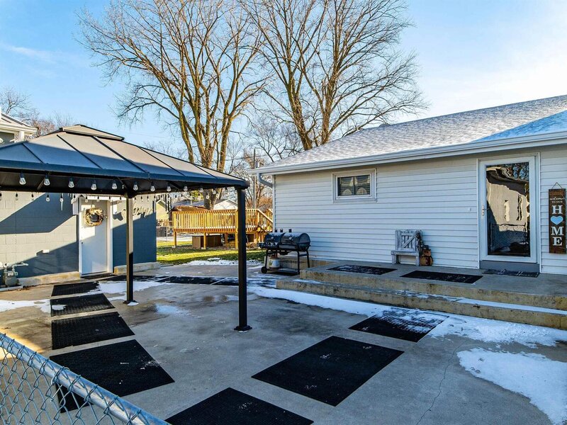 710 N Jefferson Street Lincoln IL 62656