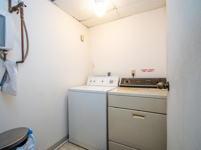 123 Sw Jefferson Street Peoria IL 61602