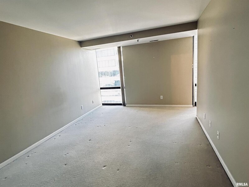 125 Sw Jefferson Avenue Peoria IL 61602