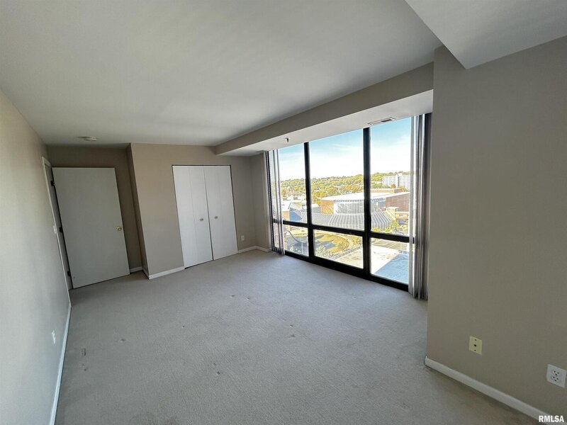 125 Sw Jefferson Avenue Peoria IL 61602