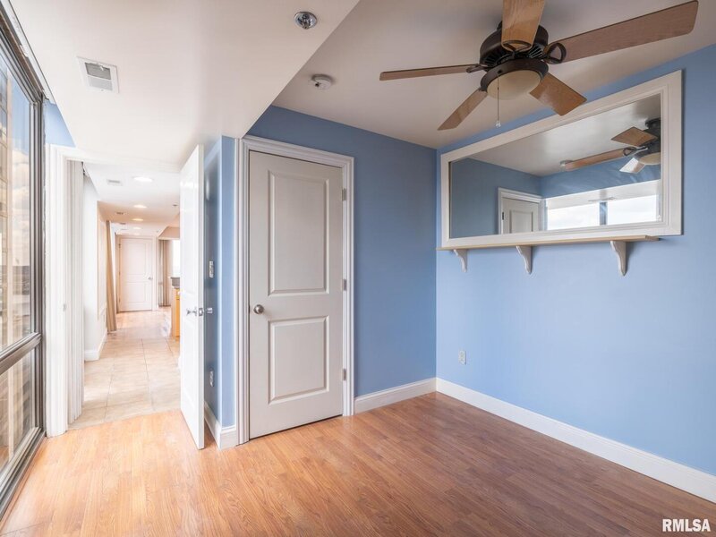 125 Sw Jefferson Street Peoria IL 61602