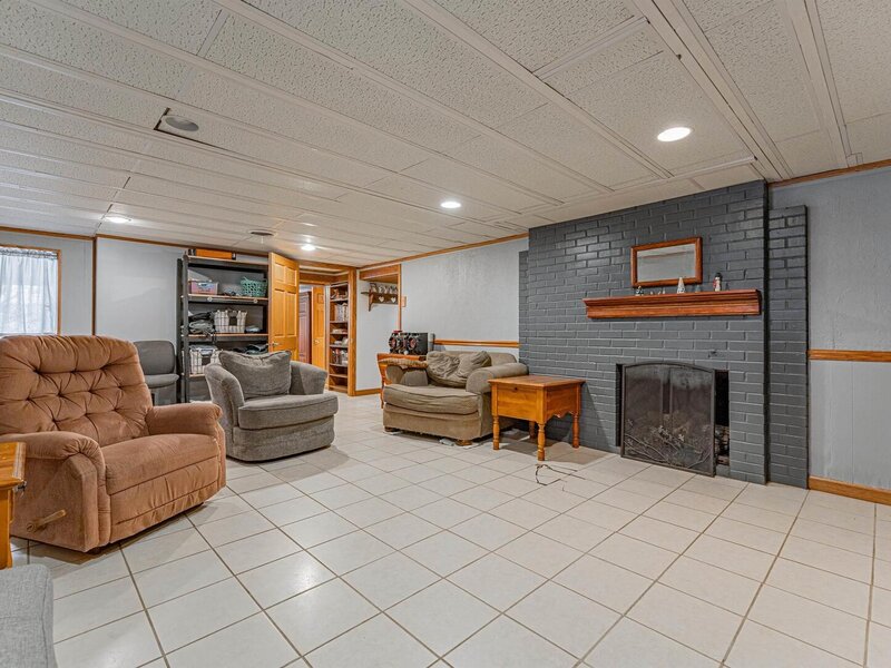 123 20th Street Lincoln IL 62656