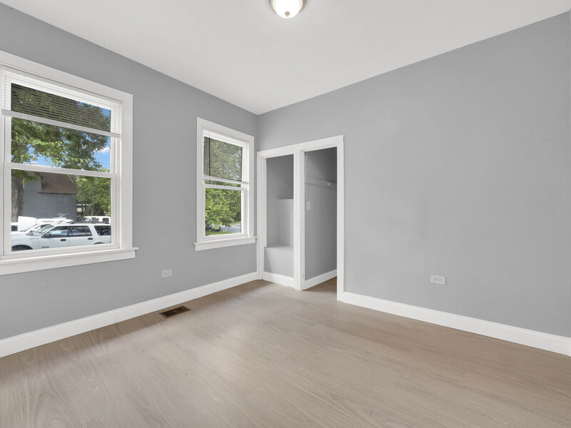 12432 S State Street Chicago IL 60628