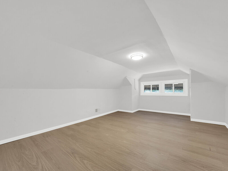 12432 S State Street Chicago IL 60628