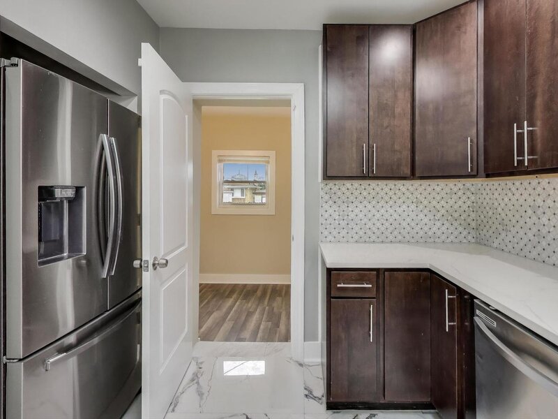 10229 S Calumet Avenue Chicago IL 60628