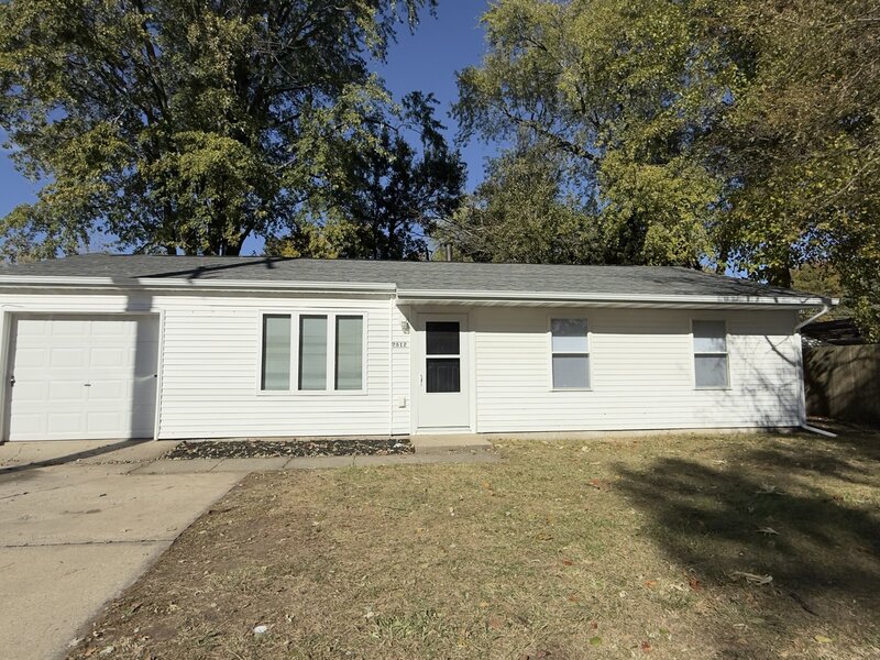 2612 W Kirby Avenue Champaign IL 61821