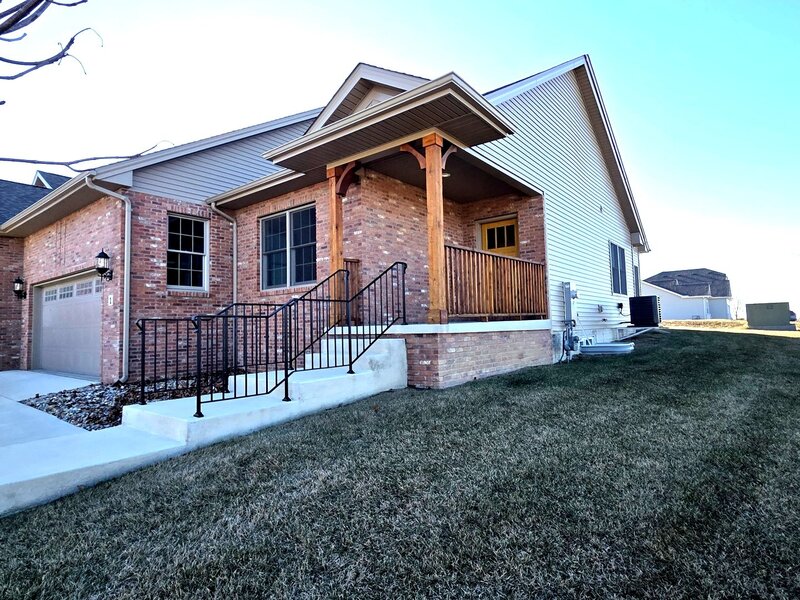 1 Saint Ivans Circle Bloomington IL 61705