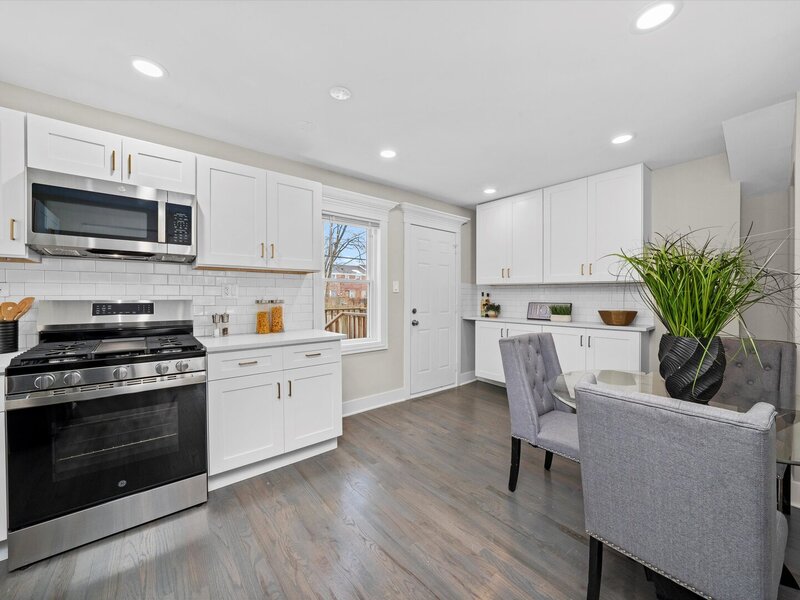 9656 S Chappel Avenue Chicago IL 60617