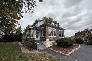 Photo of 2914 Ridge Road Lansing IL 60438