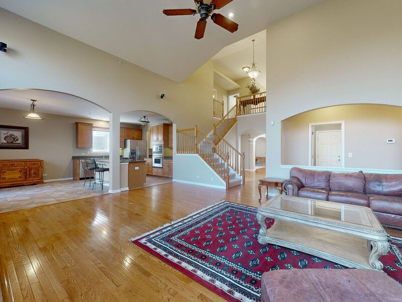 5670 Brentwood Drive Hoffman Estates IL 60192