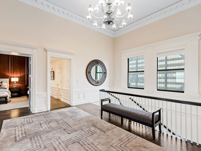 159 E Walton Place Chicago IL 60611