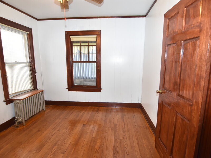 141 W 124th Street Chicago IL 60628