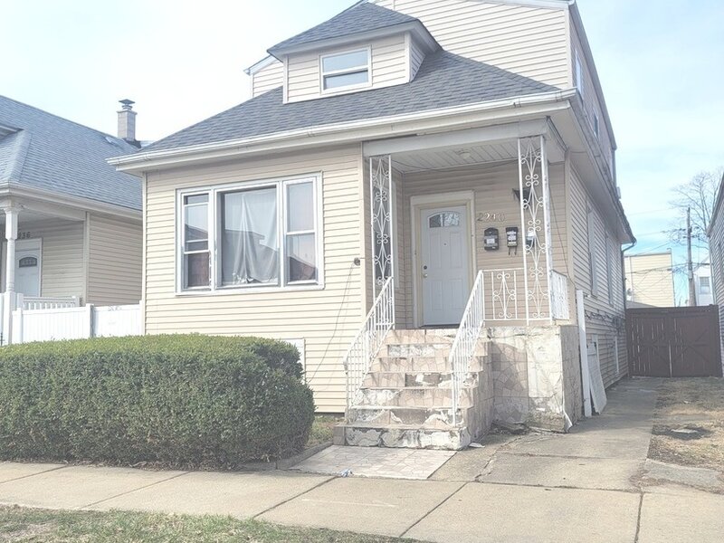 2240 N Monitor Avenue Chicago IL 60639
