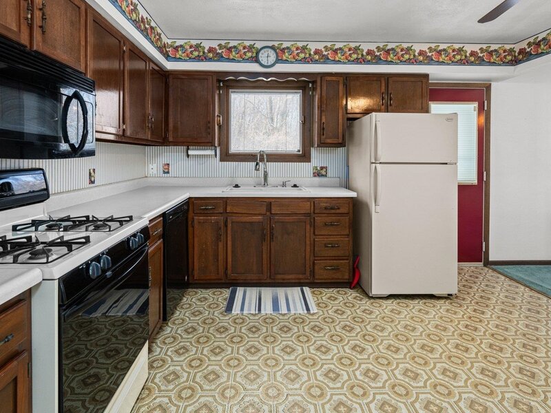 8412 10th Street Rock Island IL 61201