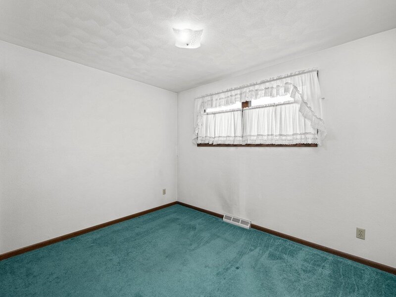 8412 10th Street Rock Island IL 61201