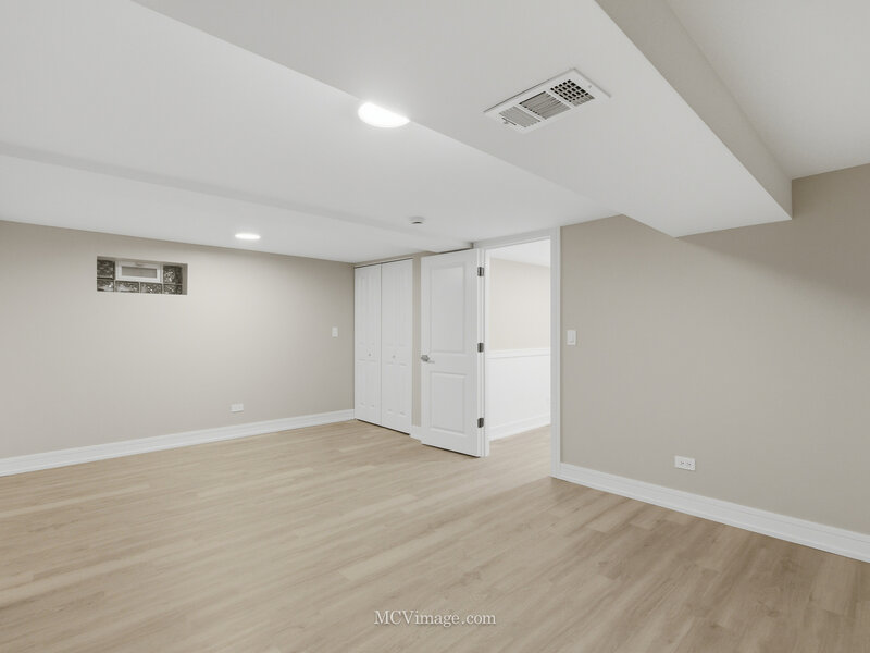 11250 S May Street Chicago IL 60643