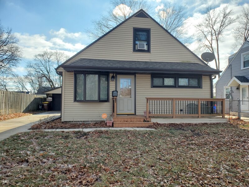 2216 Dresden Avenue Rockford IL 61103