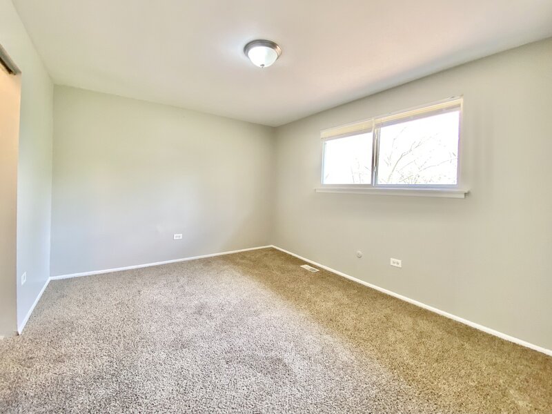 903 Blackhawk Drive University Park IL 60484